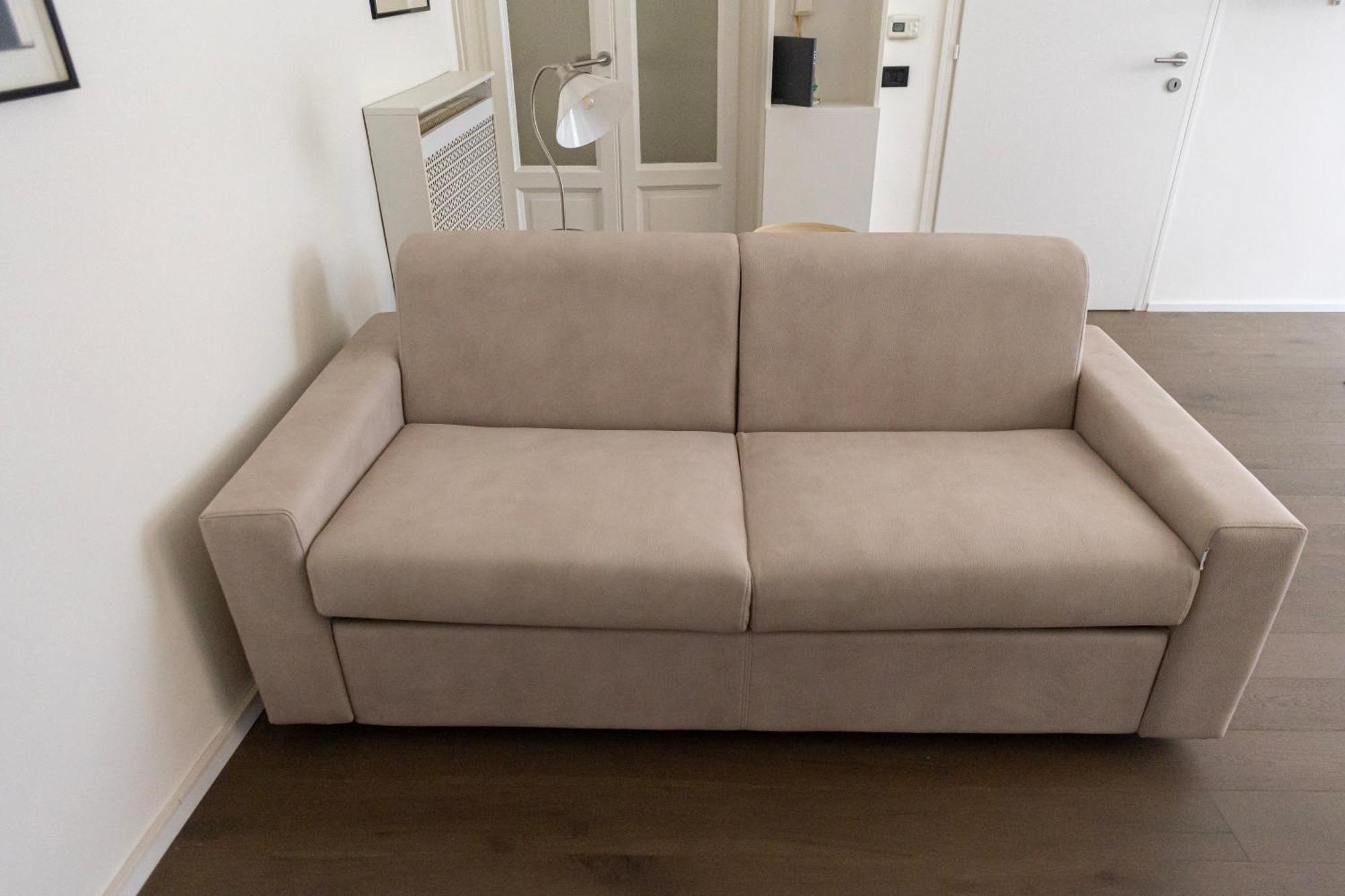 Elegante Bilocale In Zona Risorgimento Appartement *